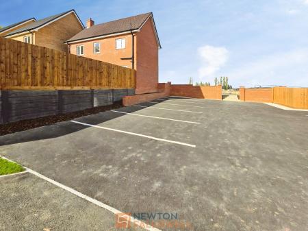 3 bedroom Detached house for sale in Maypole Road, Mansfield, NG19