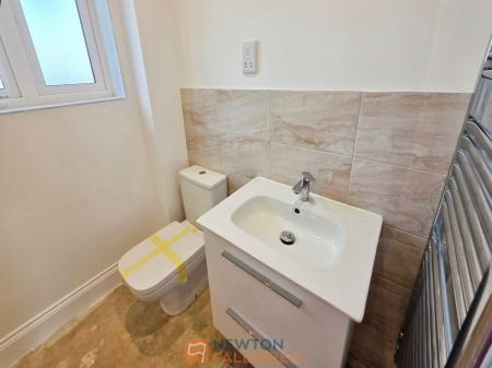 3 bedroom Detached house for sale in Maypole Road, Mansfield, NG19