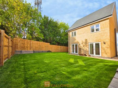 3 bedroom Detached house for sale in Maypole Road, Mansfield, NG19