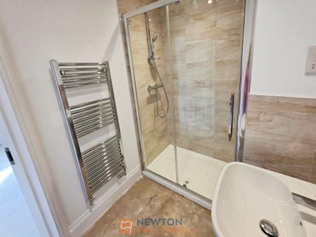 3 bedroom Detached house for sale in Maypole Road, Mansfield, NG19