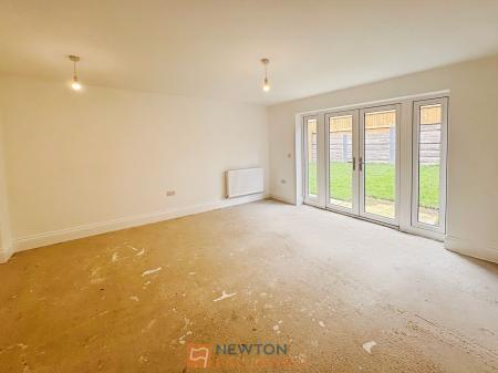 3 bedroom Semi-detached house for sale in Maypole Road, Mansfield, NG19