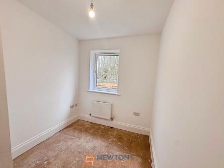 3 bedroom Semi-detached house for sale in Maypole Road, Mansfield, NG19