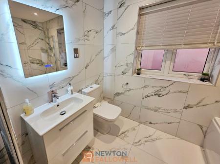 4 bedroom Detached house for sale in Maypole Road, Mansfield, NG19