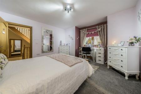 6 bedroom Detached house for sale in Mansfield Road, Papplewick, NG15