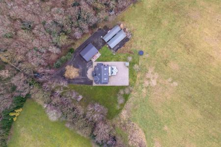 6 bedroom Detached house for sale in Mansfield Road, Papplewick, NG15