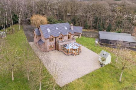 6 bedroom Detached house for sale in Mansfield Road, Papplewick, NG15