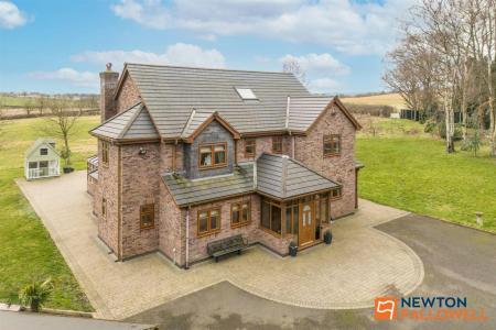 6 bedroom Detached house for sale in Mansfield Road, Papplewick, NG15