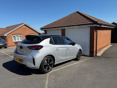 3 bedroom End of terrace house for sale in Burton Rise, Kirkby-In-Ashfield, NG17