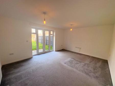 3 bedroom Semi-detached house for sale in Linnet Drive, Rainworth, NG21