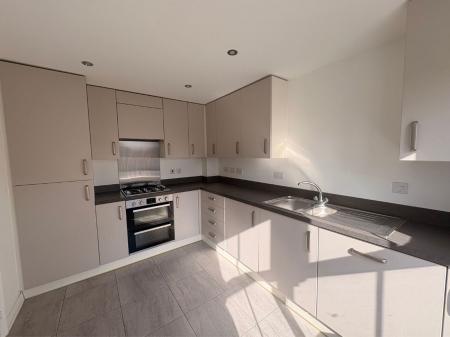 3 bedroom Semi-detached house for sale in Linnet Drive, Rainworth, NG21