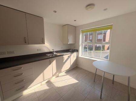 3 bedroom Semi-detached house for sale in Linnet Drive, Rainworth, NG21