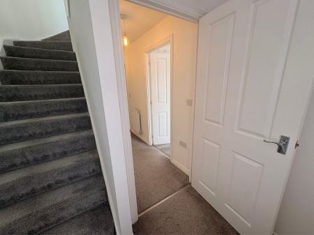 3 bedroom Semi-detached house for sale in Linnet Drive, Rainworth, NG21
