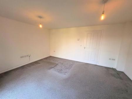 3 bedroom Semi-detached house for sale in Linnet Drive, Rainworth, NG21