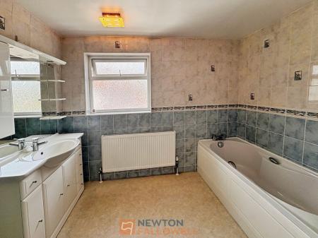 3 bedroom Semi-detached house for sale in The Woodlands, Langwith, NG20