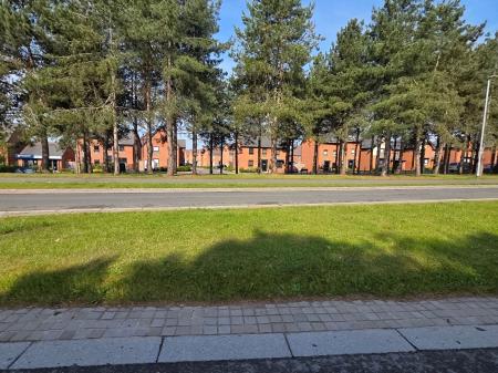 3 bedroom Semi-detached house for sale in Bevin Place, Edwinstowe, NG21