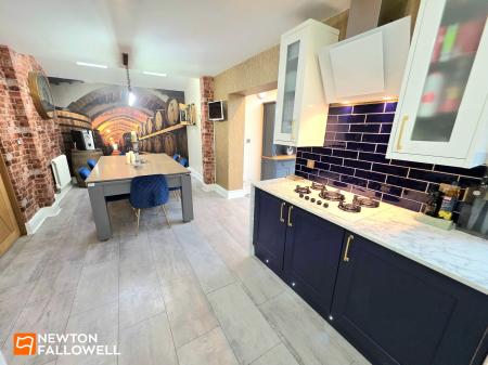 4 bedroom Detached house for sale in Lynton Drive, Sutton-In-Ashfield, NG17