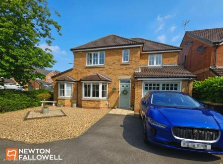 4 bedroom Detached house for sale in Lynton Drive, Sutton-In-Ashfield, NG17