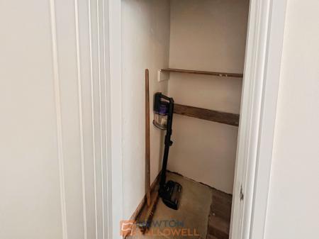 2 bedroom Semi-detached house for sale in Crown Street, Mansfield, NG18
