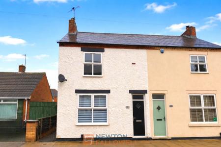 2 bedroom Semi-detached house for sale in Crown Street, Mansfield, NG18