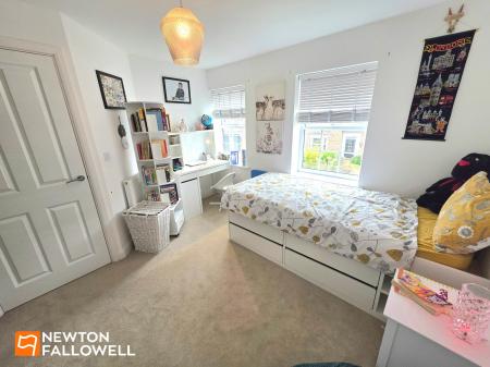 5 bedroom Detached house for sale in Beldover Drive, Nottingham, NG8
