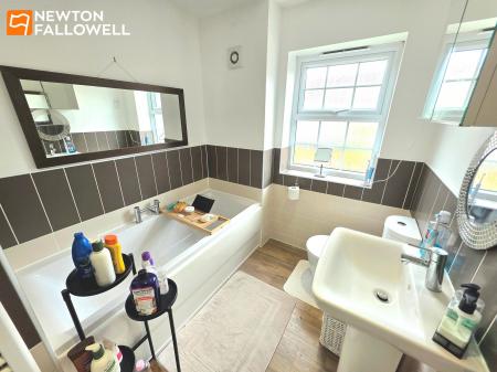 5 bedroom Detached house for sale in Beldover Drive, Nottingham, NG8