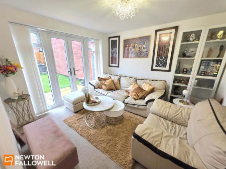5 bedroom Detached house for sale in Beldover Drive, Nottingham, NG8