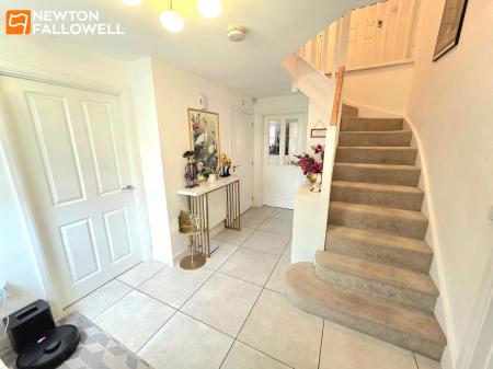 5 bedroom Detached house for sale in Beldover Drive, Nottingham, NG8