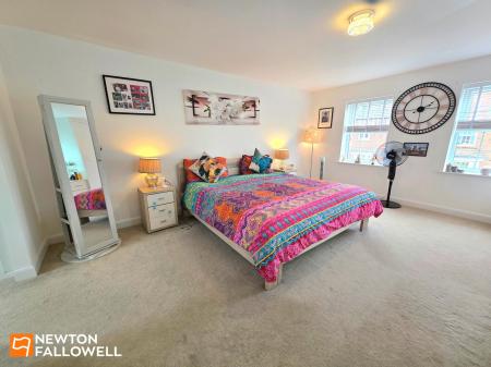 5 bedroom Detached house for sale in Beldover Drive, Nottingham, NG8