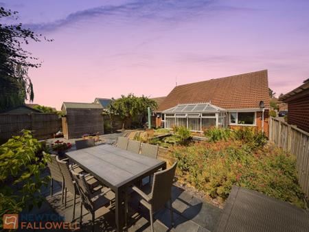 3 bedroom Bungalow for sale in Kingsley Close, Mansfield Woodhouse, NG19
