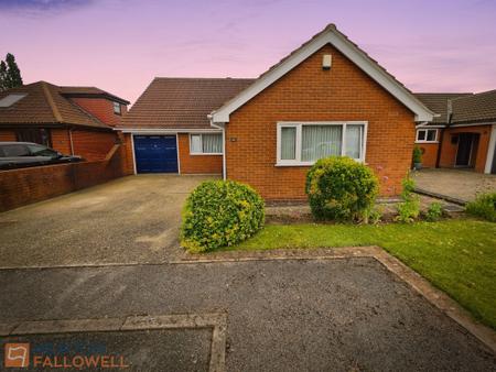 3 bedroom Bungalow for sale in Kingsley Close, Mansfield Woodhouse, NG19