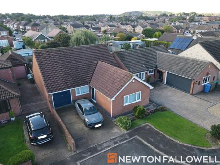 3 bedroom Bungalow for sale in Kingsley Close, Mansfield Woodhouse, NG19