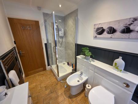 3 bedroom Detached house for sale in Kingsley Close, Mansfield Woodhouse, NG19