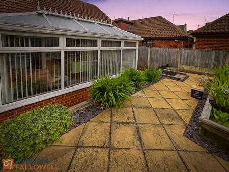 3 bedroom Bungalow for sale in Kingsley Close, Mansfield Woodhouse, NG19