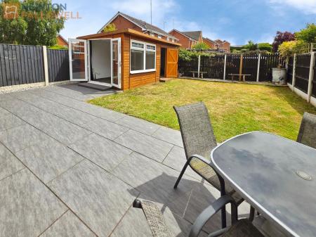 3 bedroom Semi-detached house for sale in Kempton Road, Mansfield, NG18