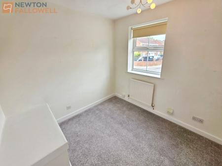 3 bedroom Semi-detached house for sale in Kempton Road, Mansfield, NG18