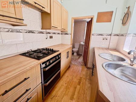 4 bedroom Terraced House for sale in Mount Milner, Mansfield, NG18