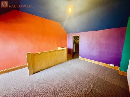 4 bedroom Terraced House for sale in Mount Milner, Mansfield, NG18