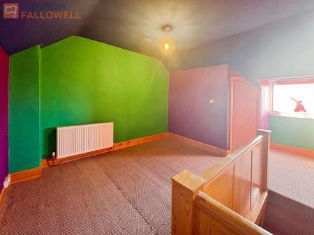 4 bedroom Terraced House for sale in Mount Milner, Mansfield, NG18