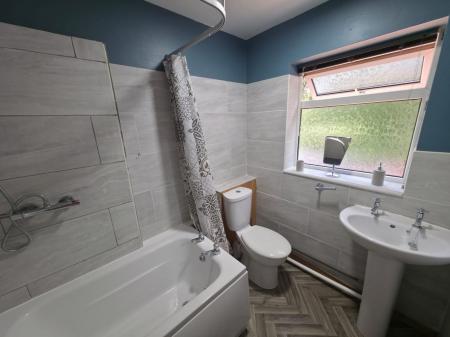 3 bedroom Terraced House for sale in Parkstone Avenue, Rainworth, NG21