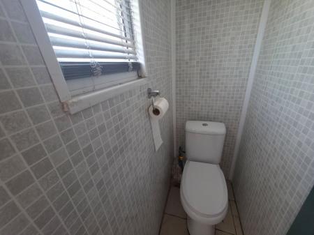 3 bedroom Semi-detached house for sale in Ladybrook Lane, Mansfield, NG18