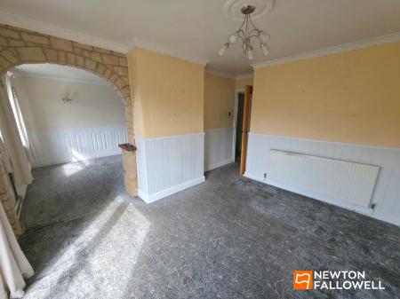3 bedroom Semi-detached house for sale in Ladybrook Lane, Mansfield, NG18