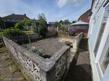 3 bedroom Semi-detached house for sale in Ladybrook Lane, Mansfield, NG18