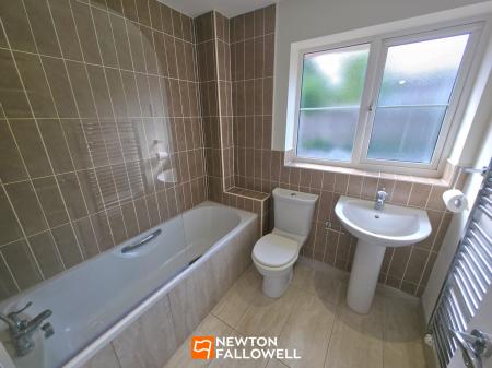 4 bedroom Detached house for sale in Portland Way, Clipstone Village, NG21