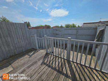 3 bedroom Terraced House for sale in Blackwell Road, Huthwaite, NG17