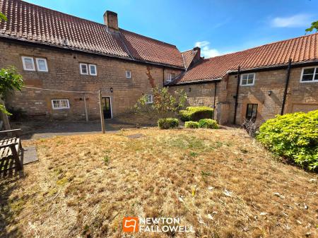 1 bedroom Ground floor flat to let in Station Street, Mansfield Woodhouse, NG19