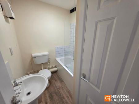 1 bedroom Ground floor flat to let in Station Street, Mansfield Woodhouse, NG19