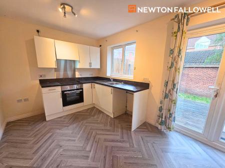 White Rose Avenue, Mansfield, NG18