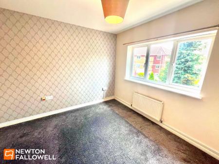 3 bedroom Semi-detached house to let in White Rose Avenue, Mansfield, NG18