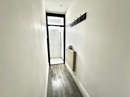3 bedroom Terraced House for sale in Chesterfield Road South, Mansfield, NG19