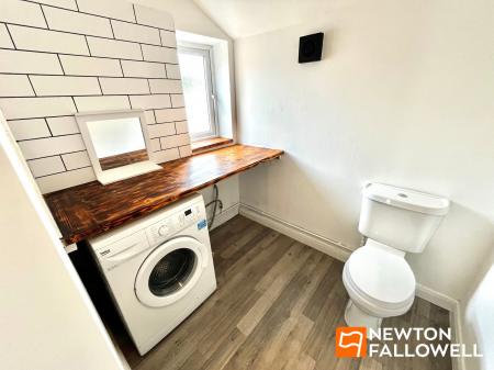 3 bedroom Terraced House for sale in Chesterfield Road South, Mansfield, NG19